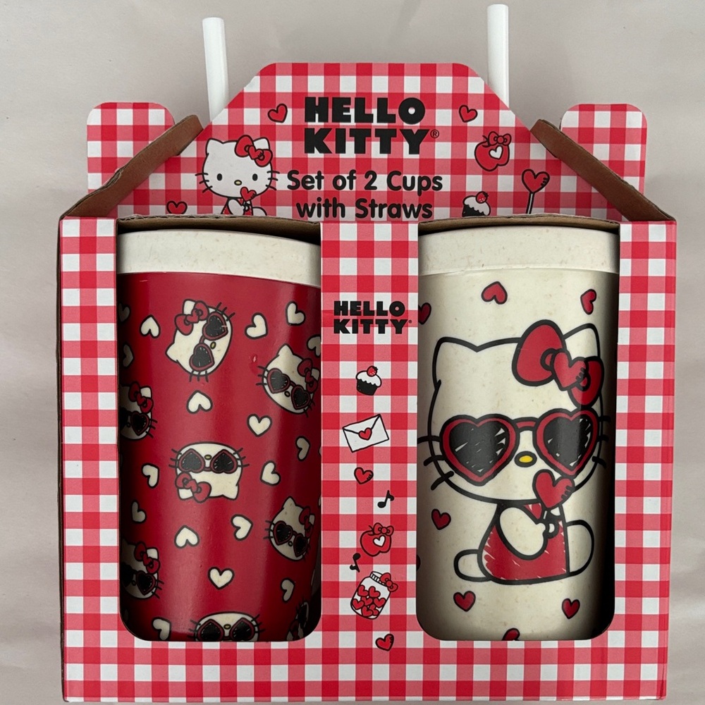 Hello Kitty Red and Cream Cups with Straws